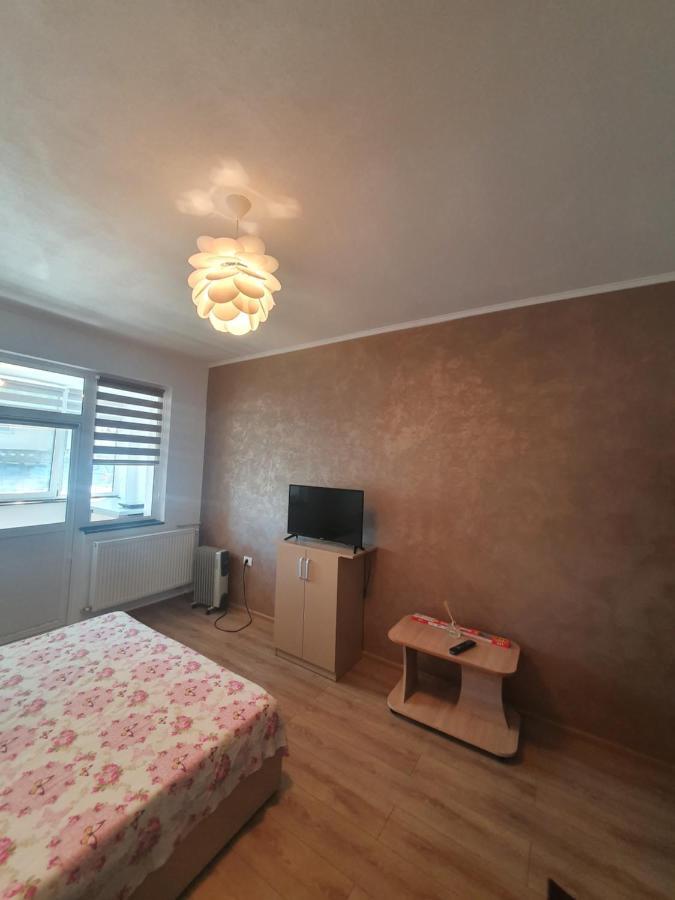 Shopping Cyti Cu 5 Apartment Ramnicu Valcea Luaran gambar